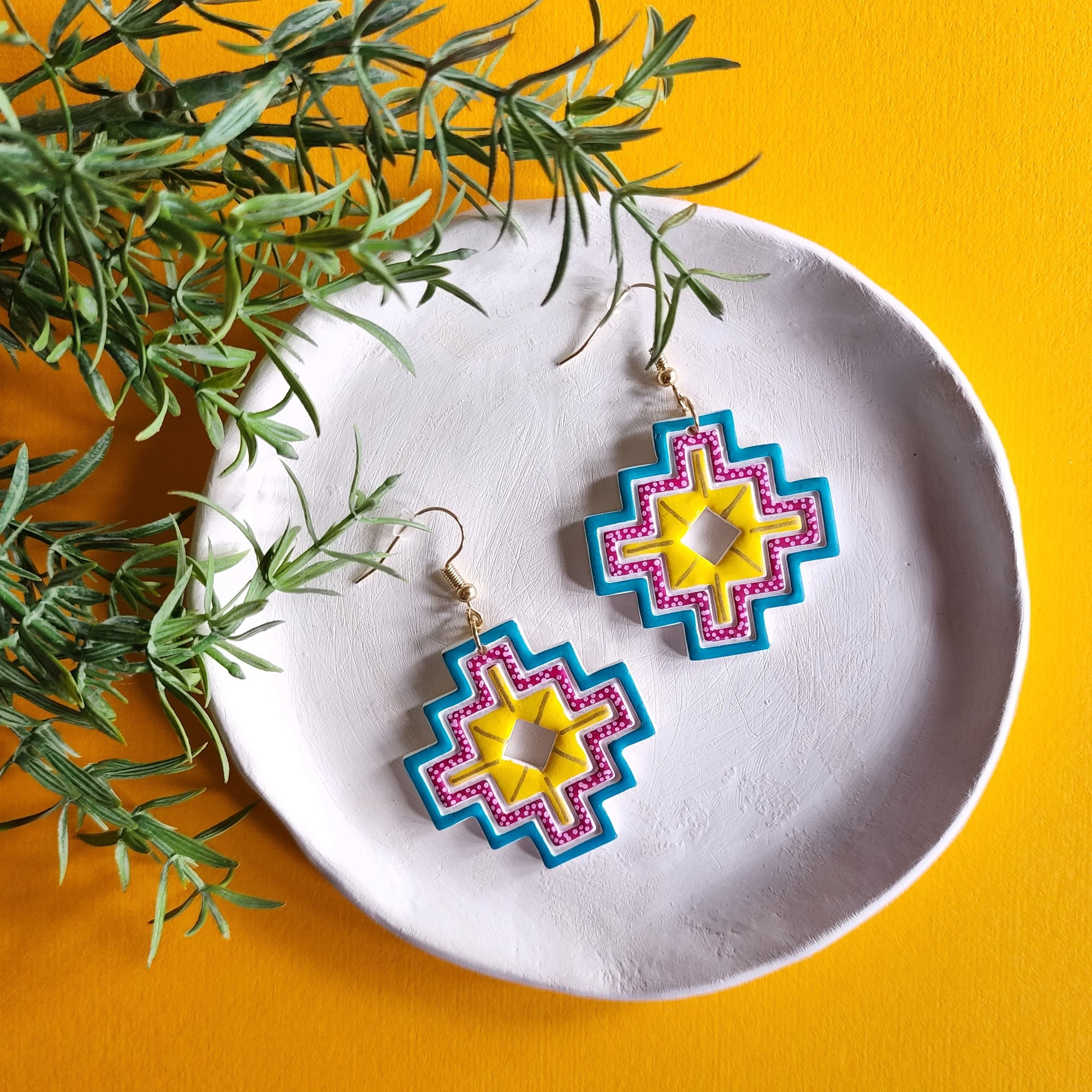 blue chakana