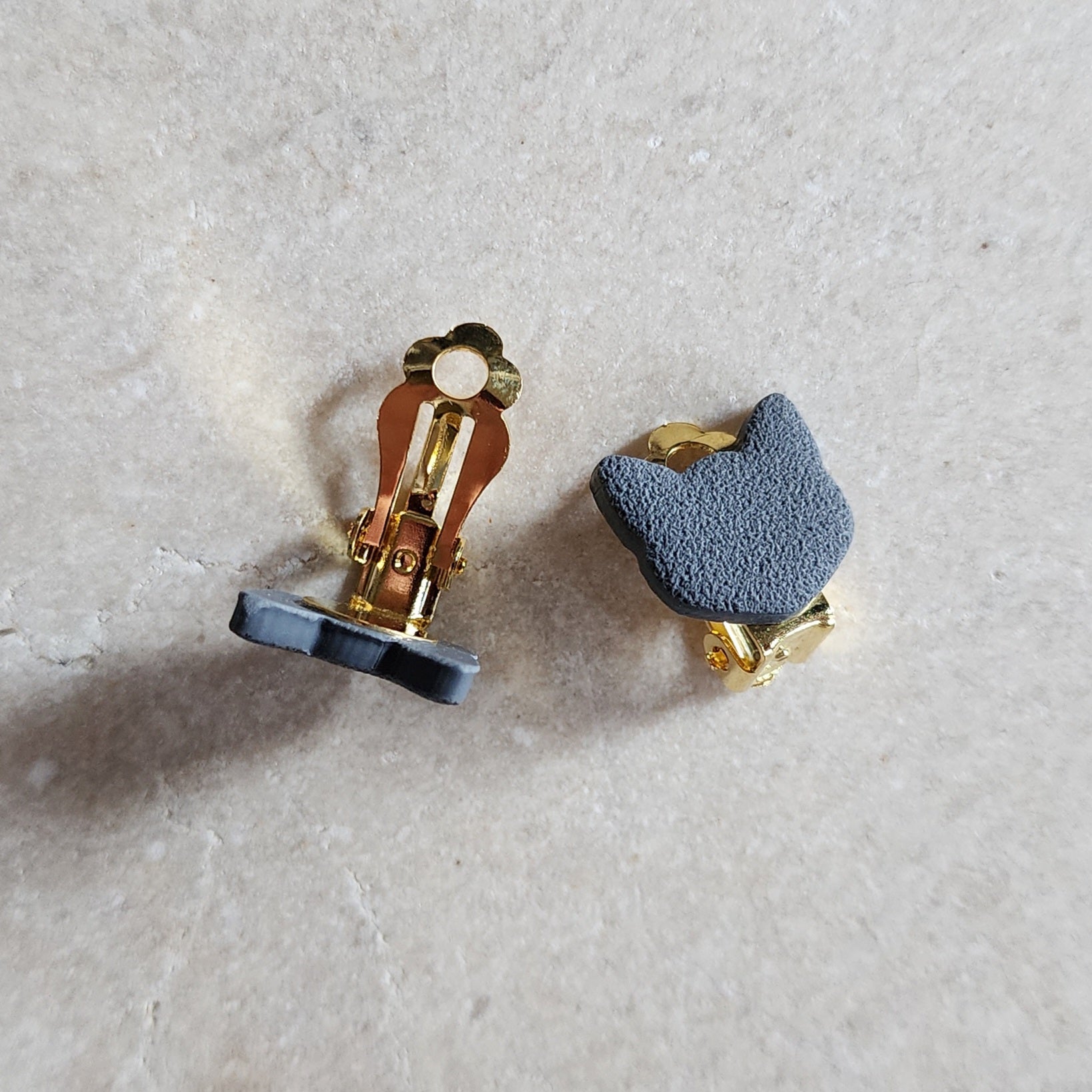 gray cat clip-ons Clip-Ons