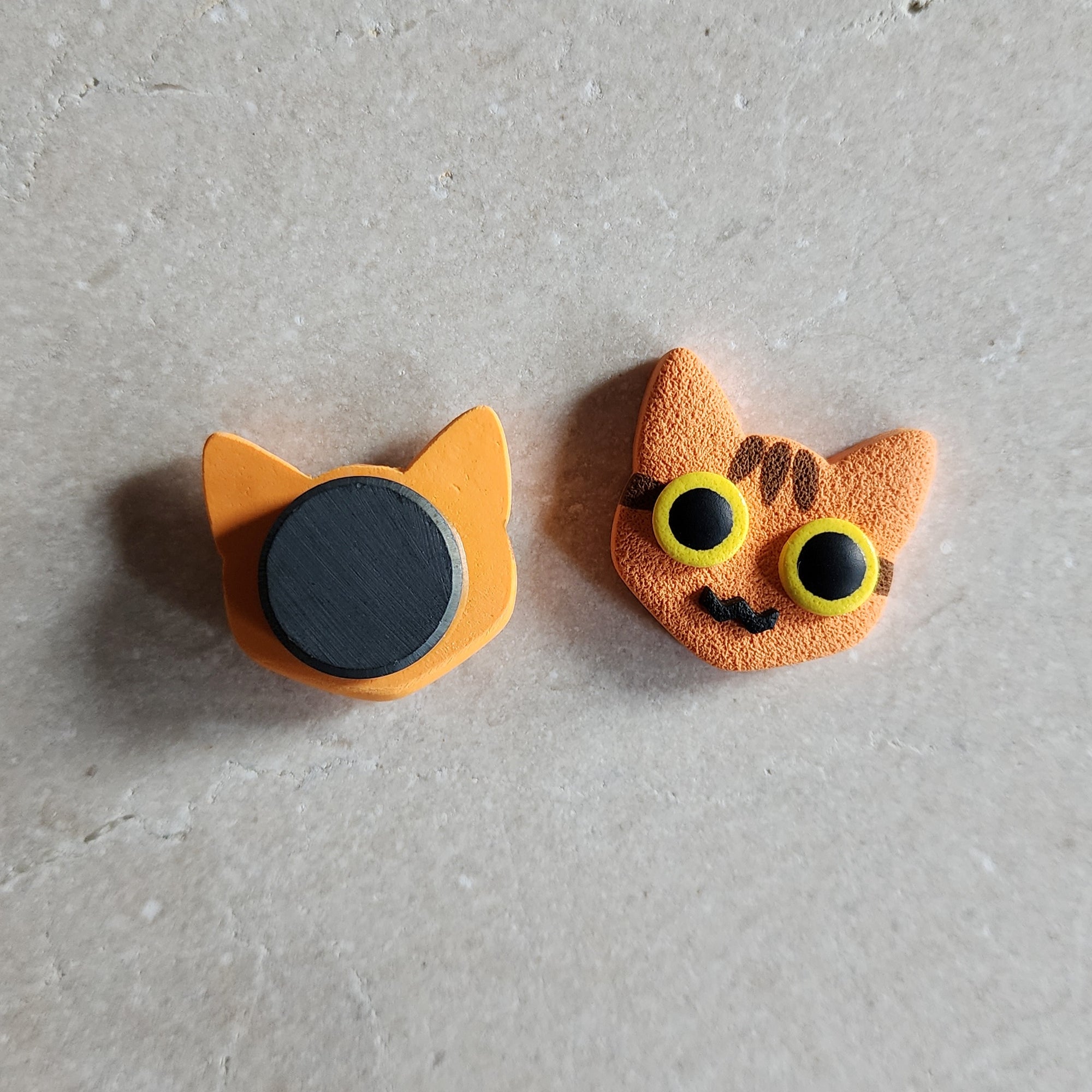 orange tabby cat magnet Magnets & Pins